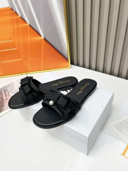 Dior Round Toe Pearl Open-Toe Slippers