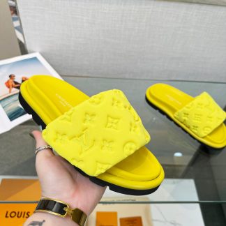 Louis Vuitton Pool Pillow Comfort Slide Sandals