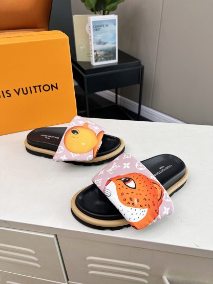 Louis Vuitton ol llow comfort flat sandals