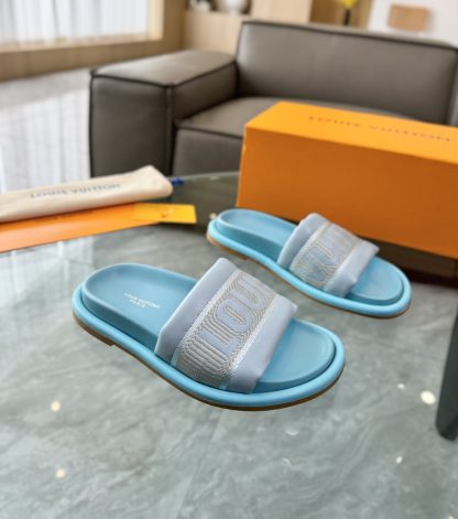 Louis Vuitton couple slippers