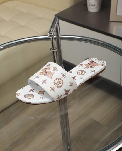 Louis Vuitton low-top flip flops - Image 2