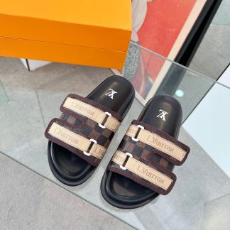 Louis Vuitton high-end men's summer slippers