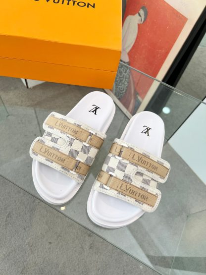 Louis Vuitton high-end men's summer slippers