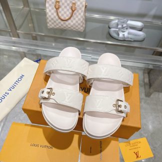 Louis Vuitton Spring and Summer New Slippers