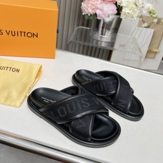 Louis Vuitton Spring and Summer New Slippers