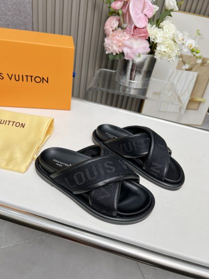 Louis Vuitton Spring and Summer New Slippers