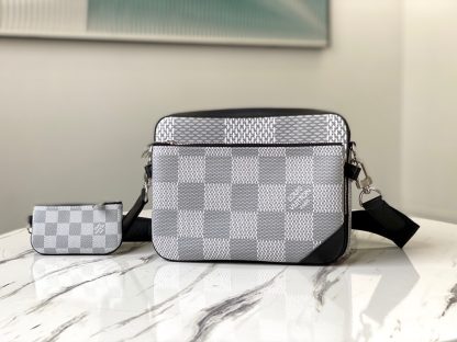 Louis Vuitton bag m6944 white check