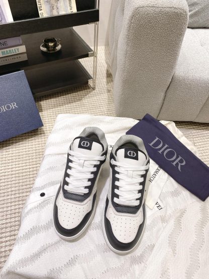 Dior classic casual black and white sneakers