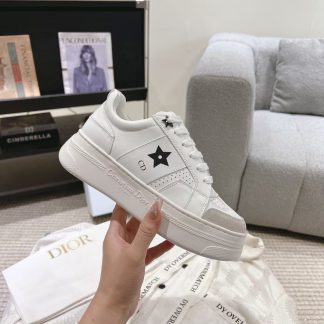 Dior's new thick-soled white shoes