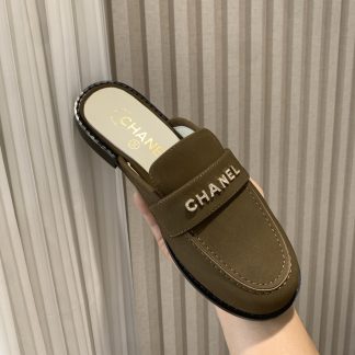 Chanel spring and summer new brown high-grade diamond buckle letter leather butter lazy half-slip sandals