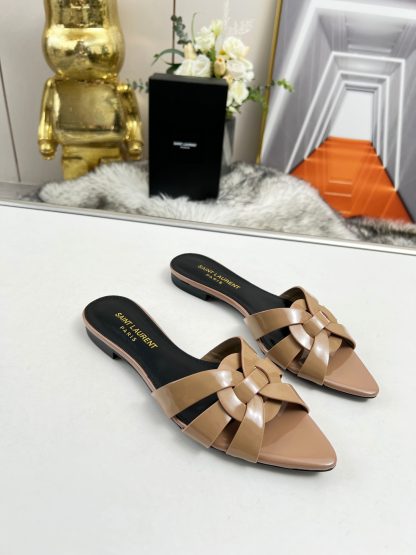 Ysl Fashion Patent Leather Elegant Slippers
