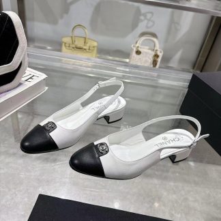 Chanel Spring and Summer New White Comfortable Low Heel Sandals Heel Height 3.5cm