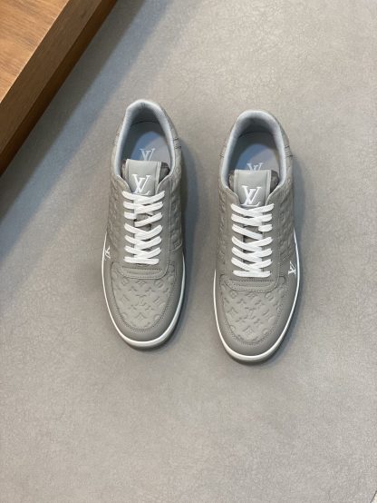 Louis Vuitton Men's Classic Casual Sneakers
