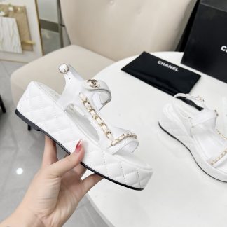 Chanel Spring and Summer White Dance Shoes Series New European and American Catwalk Sandals