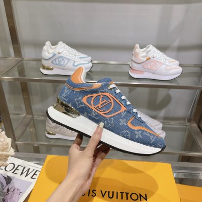 Louis Vuitton Neo Run Away sneakers - Image 2