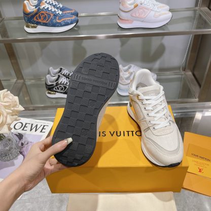 Louis Vuitton Neo Run Away sneakers - Image 2