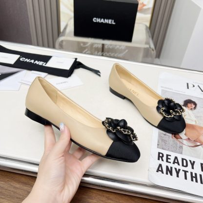 Chanel Spring/Summer Dancing Shoes Series Small Round Toe Apricot Flat Sandals Heel Height 1.5cm