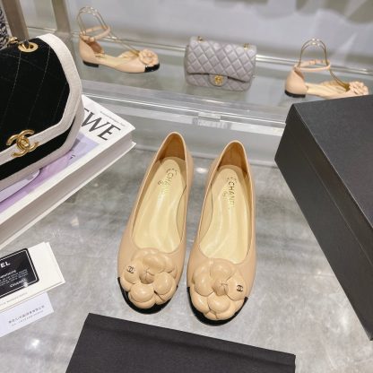 Chanel Early Spring Camellia Series Apricot Full Cover Sandals