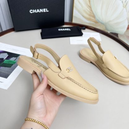 Chanel apricot spring and summer dancing shoes series retro style half-slip sandals heel height 2.5cm