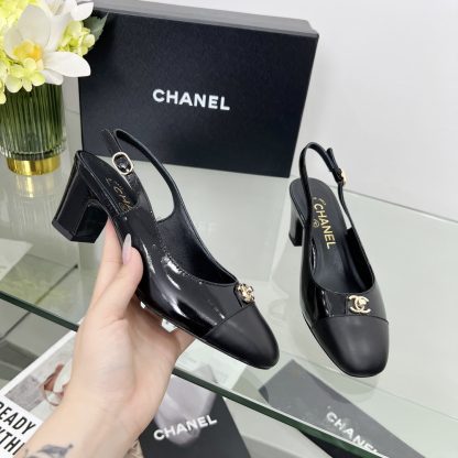 Chanel Spring and Summer Dancing Shoes Series Black Shiny Small Round Head New Sandals Heel Height 6cm