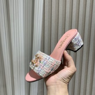 Chanel spring and summer new pink goddess elegant and durable thick heel sandals