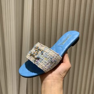 Chanel Spring and Summer new blue goddess elegant and durable flat sandals