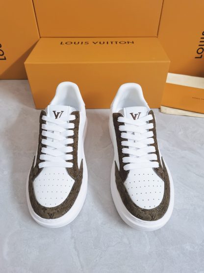 Louis Vuitton classic casual sports sneakers
