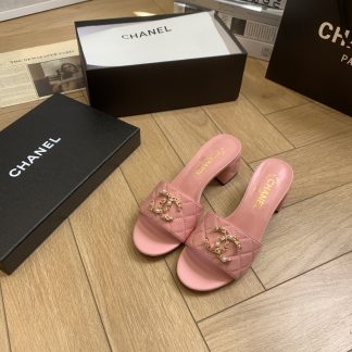 Chanel spring and summer new pink characteristic lady temperament durable thick heel sandals heel height 4.5cm