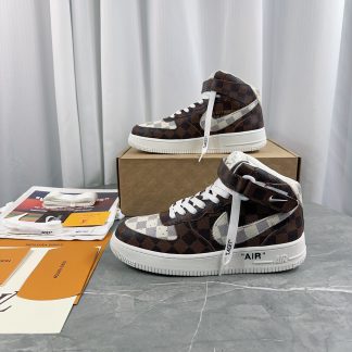 Louis Vuitton couple's co-branded sports shoes