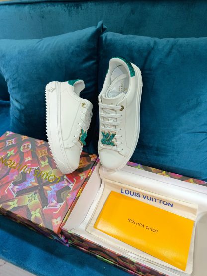 Louis Vuitton Valentine's Day limited edition couple casual sports sneakers - Image 2