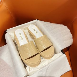 Chanel new style high heel apricot sandals, heel height 7.5cm