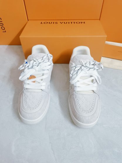 Louis Vuitton washed popular men's sports shoes