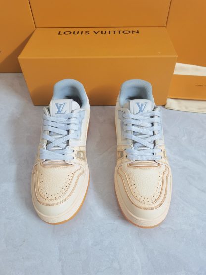 Louis Vuitton washed popular men's sports shoes
