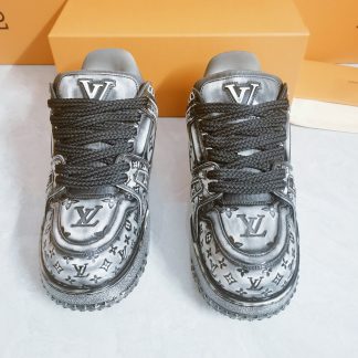 Louis Vuitton washed popular men's sports shoes