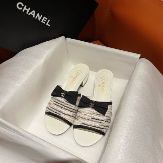 Chanel beige new bow thick heel sandals heel height 4.5cm