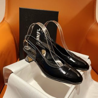 Chanel new black leather high-heeled sandals