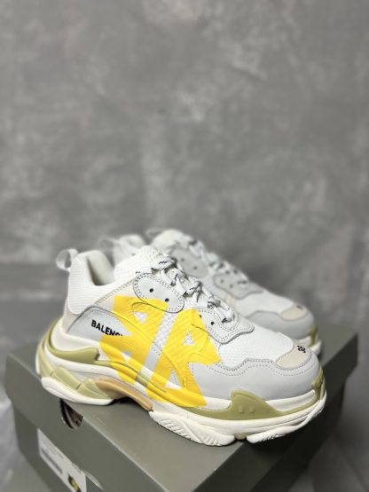 Balenciaga classic tape element couple sneakers