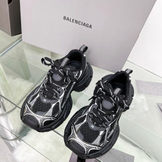 Balenciaga Fashionable Casual Sneakers