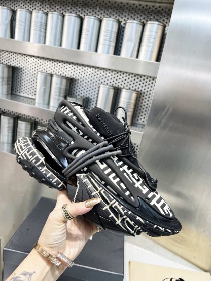 Balenciaga Fashion Bullet Shoes
