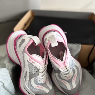 Balenciaga stylish lightweight breathable running shoes