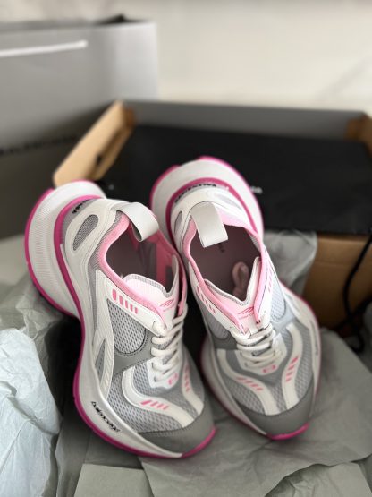 Balenciaga stylish lightweight breathable running shoes