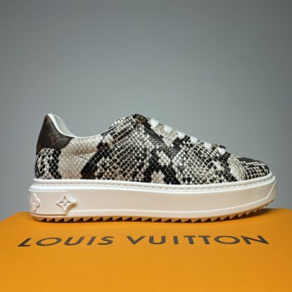 Louis Vuitton low-top new casual couple shoes - Image 2