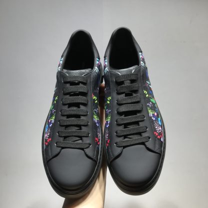Louis Vuitton low-top new casual couple shoes