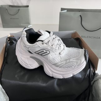 Balenciaga couple's breathable dad shoes