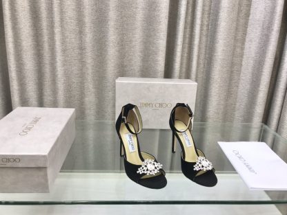 Jimmy Choo classic diamond buckle fashionable high-heeled sandals
