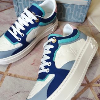 Louis Vuitton's new white thick-soled shoes for early spring