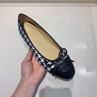 Chanel fashion single product black and white plaid knitted elegant and exquisite ballet shoes
