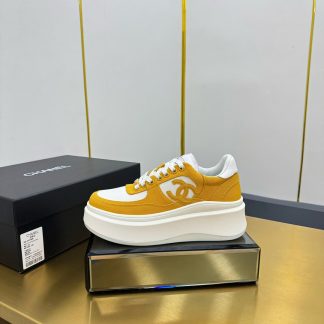Chanel earth-toned casual versatile sneakers