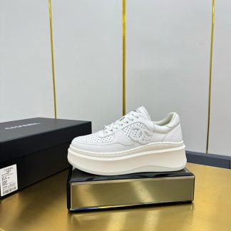 Chanel pure white casual versatile sneakers