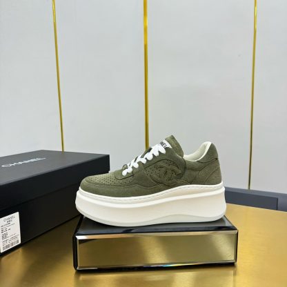 Chanel light green casual versatile sneakers